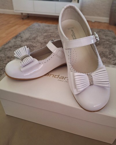 White patent andanine shoes - white,